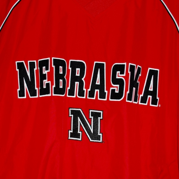 Nebraska Huskers windbreaker - Picture 2 of 6